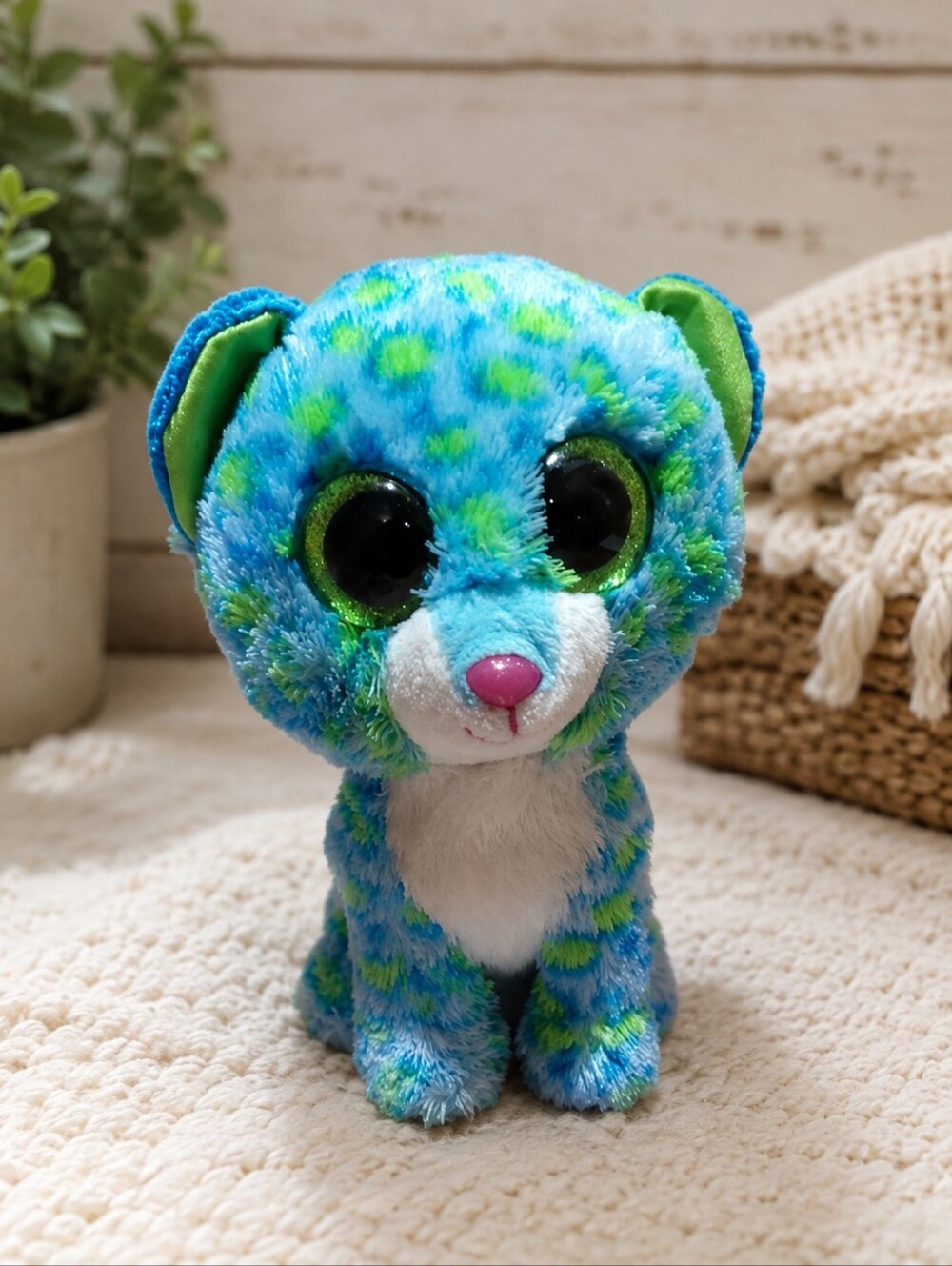 Ty Beanie Boos Leona the Blue Leopard Plush – Retired & Collectible 🐆💙